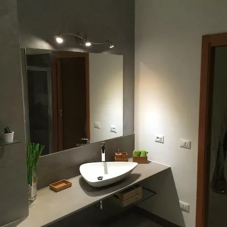 Tropical Bed & Breakfast Sirmione
