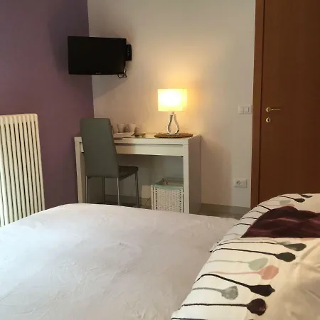 Tropical Bed & Breakfast Sirmione