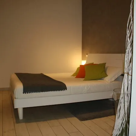 Tropical Bed & Breakfast Sirmione